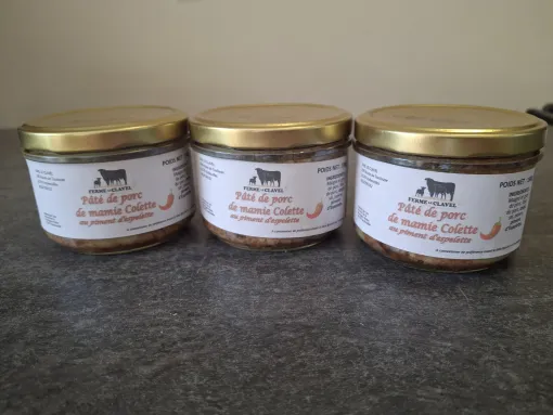 où trouver des pâtés de campagne au piment d'Espelette artisanal du porc de la ferme, Vallesvilles, Ferme Le Clavel
