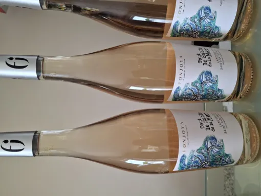 Le rosé idéal de l'été , Vallesvilles, Ferme Le Clavel